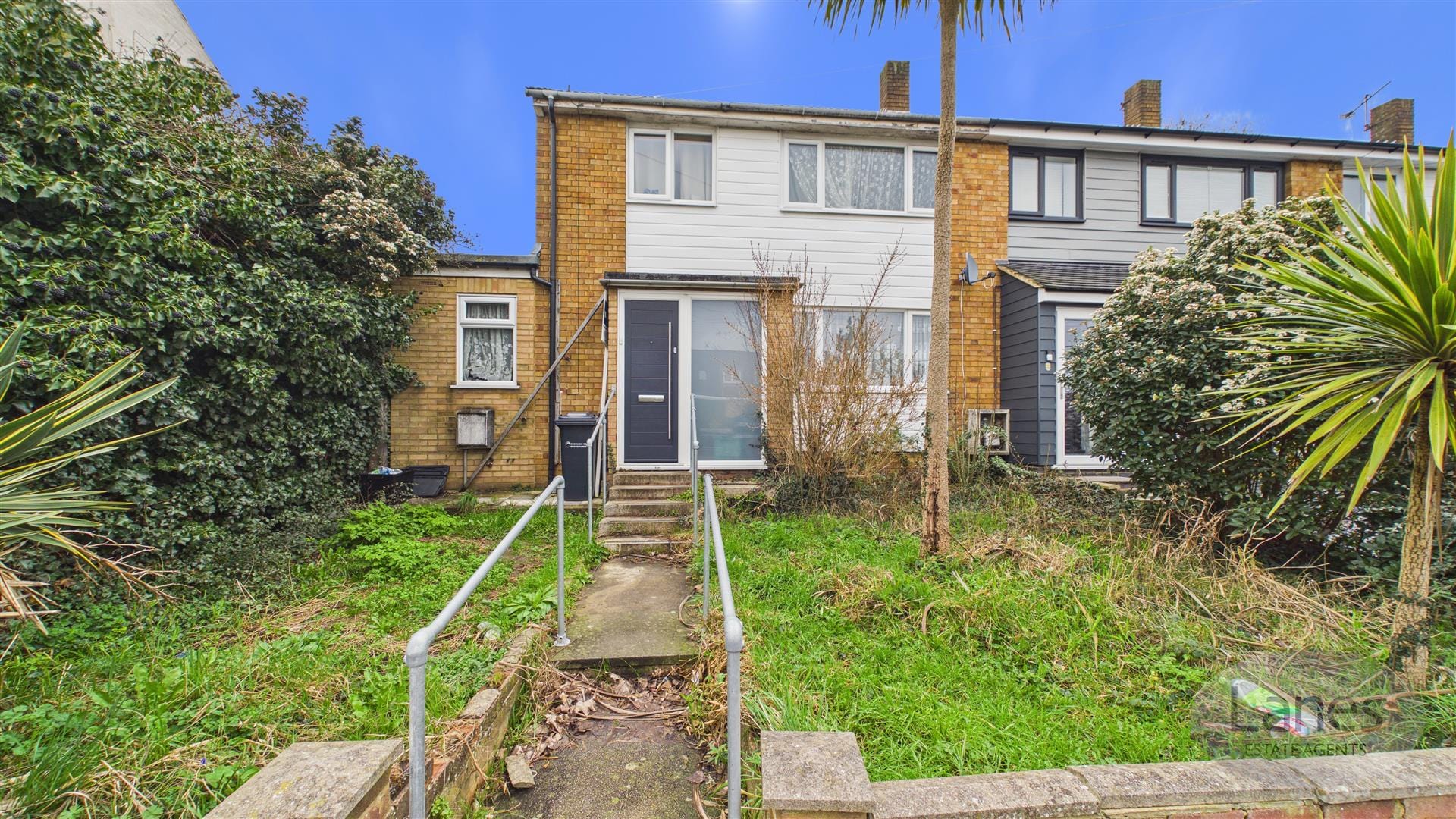 Hammondstreet Road, Cheshunt, Waltham Cross, EN7 6NY